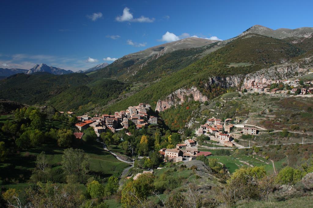 La Closa Castellar De N'Hug Exterior photo
