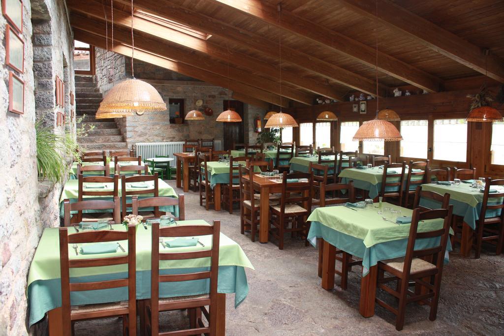 La Closa Castellar De N'Hug Exterior photo